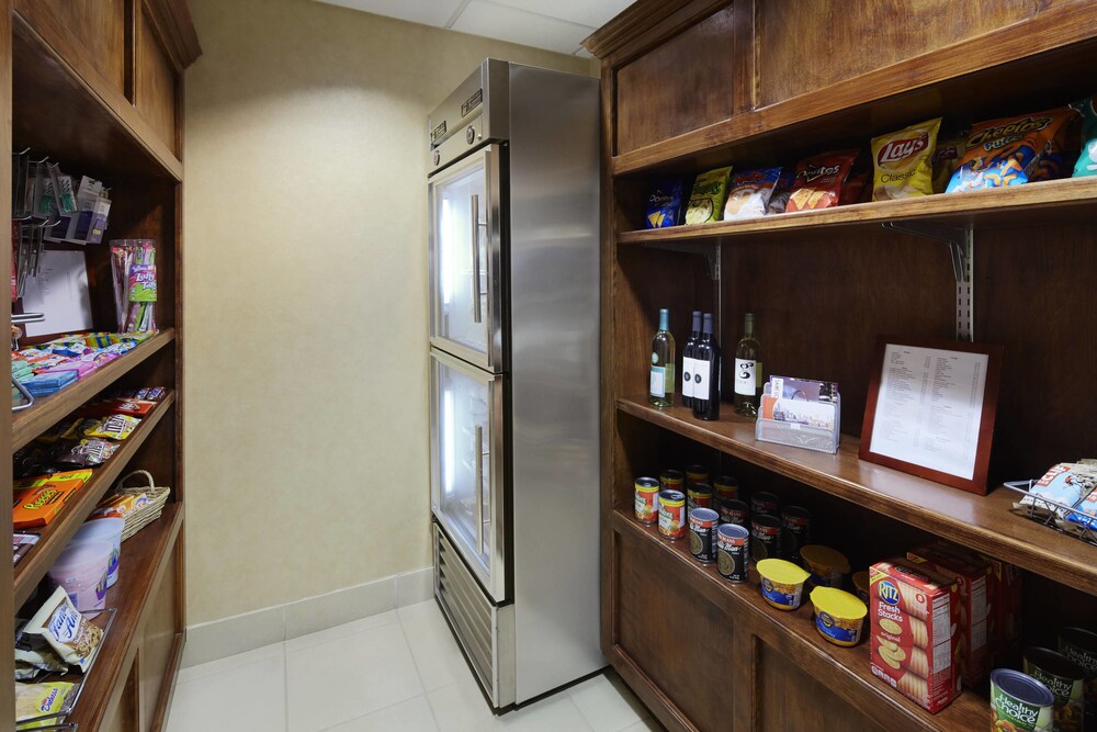 Residence Inn by Marriott St Louis Airport - photo 11