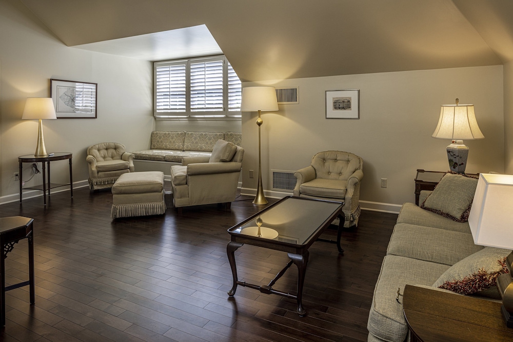 Baywood Conference Center - photo 15