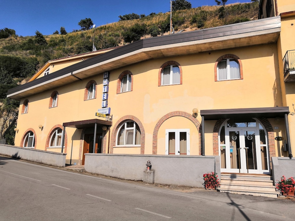 Hotel Ristorante Farese in Melfi, Italy