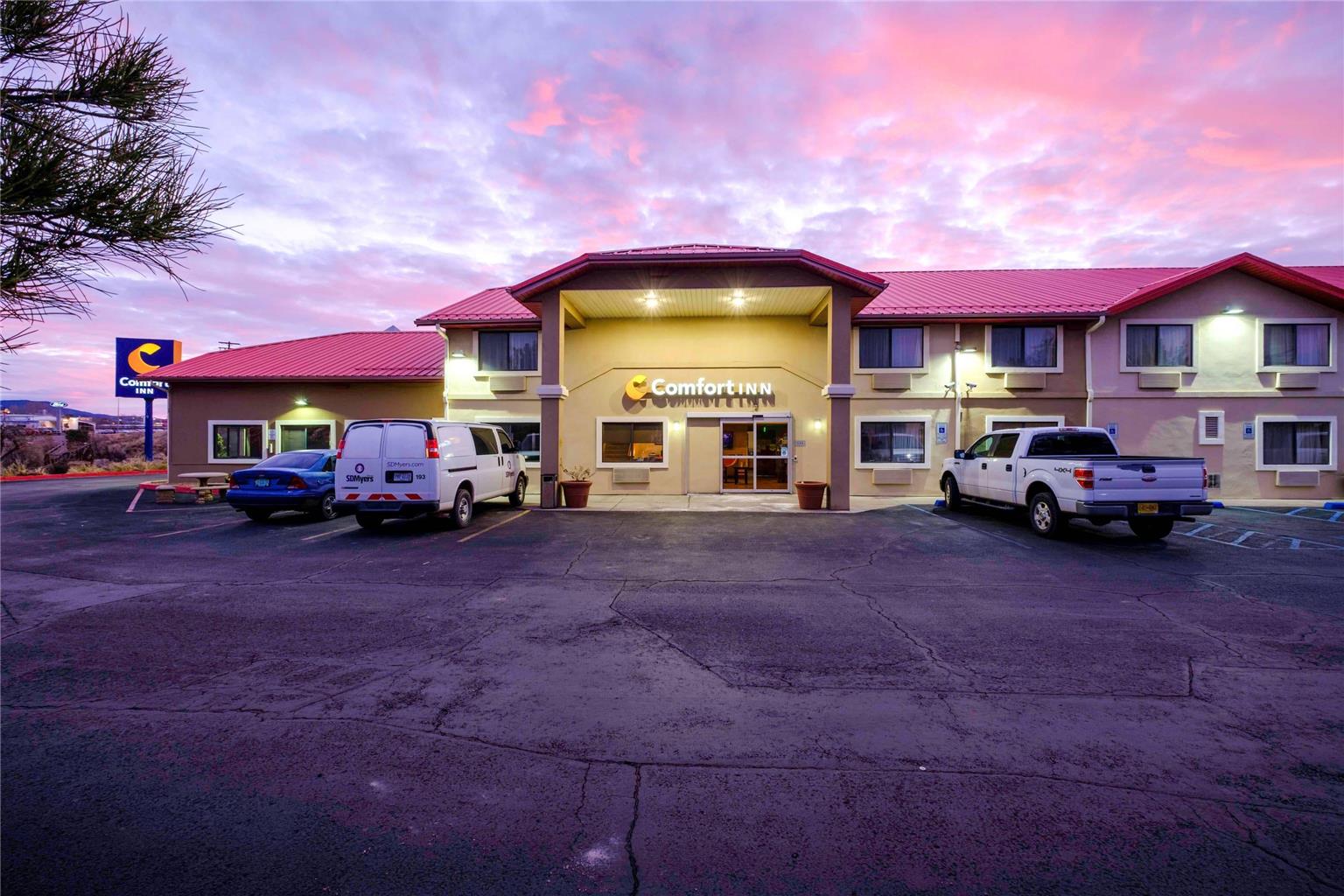 Comfort Inn Near Gila National Forest — Meriden
