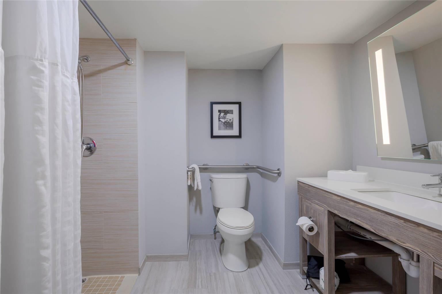 Comfort Inn & Suites Alexandria West - photo 9