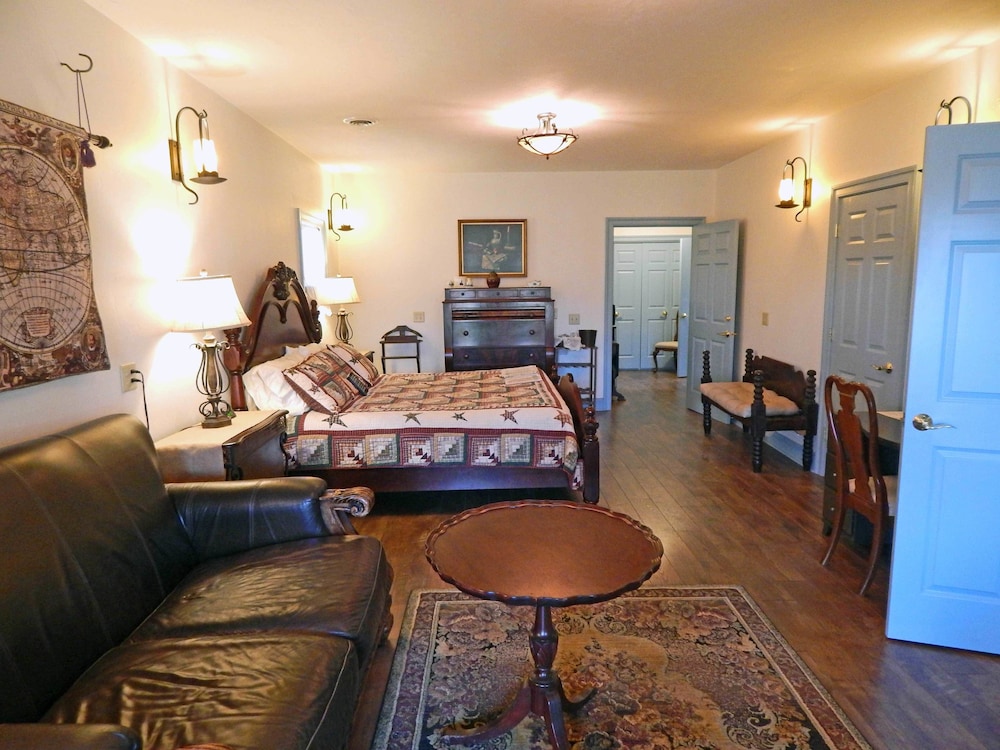 Battlefield Bed & Breakfast Inn - photo 33