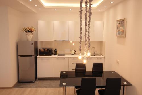 Shartava Deluxe Apartment