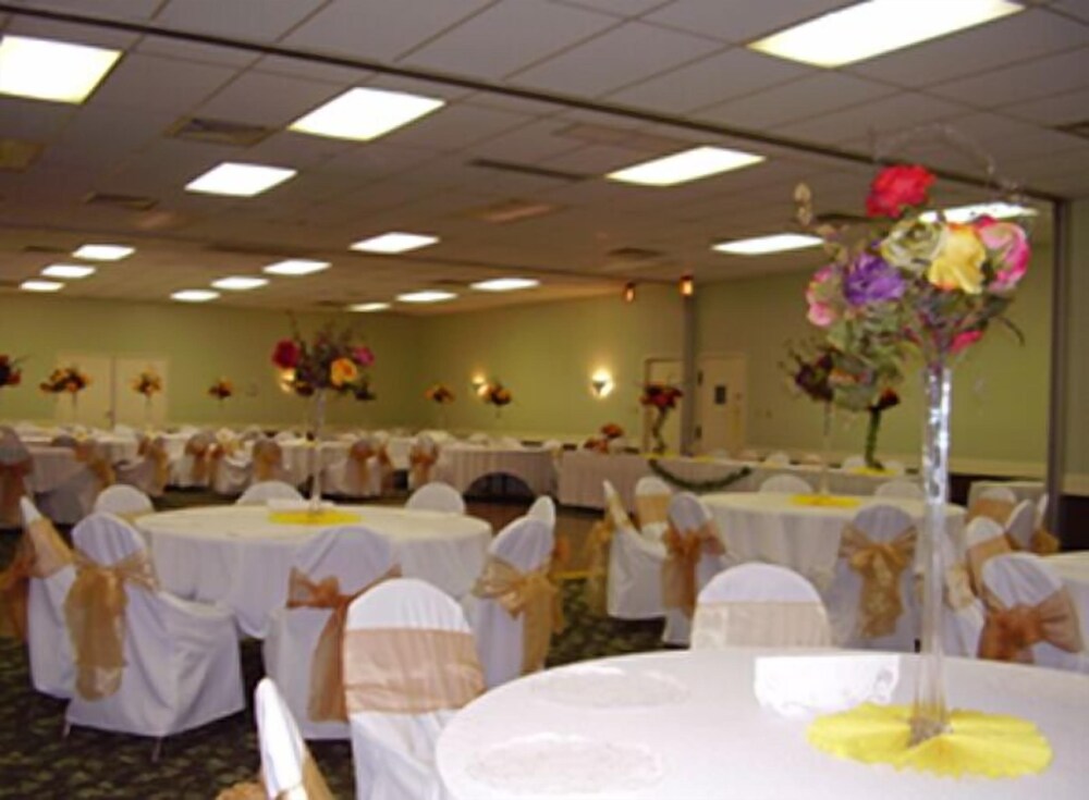 Vacation Inn Phoenix - photo 34