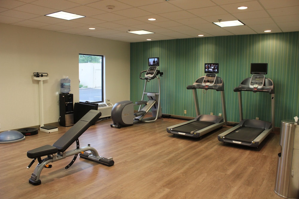 Holiday Inn Express Wilmington by IHG - photo 56