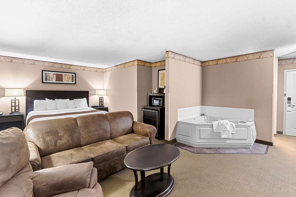 Heartland Inn & Suites SureStay Collection by Best Western - photo 14