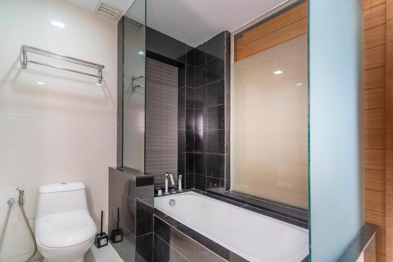 Queen Bedroom Suites Dua Sentral KL #TCH2Q — 4-Star Luxury Hotel in Kuala Lumpur, Malaysia