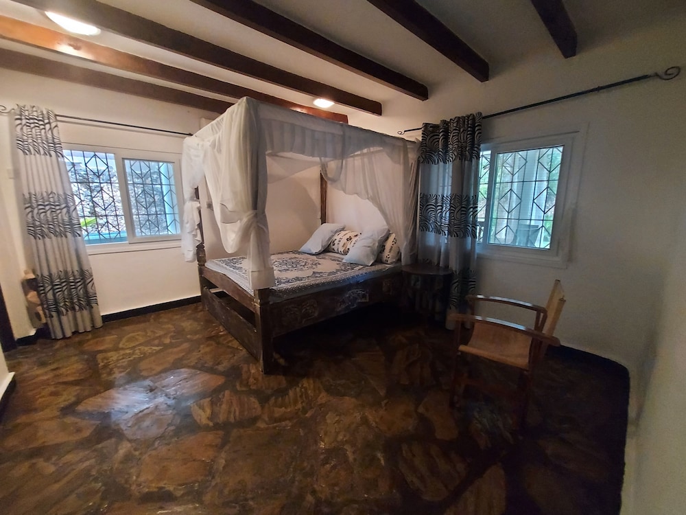 Leopard House — 4-Star Luxury Hotel in Malindi, Kenya