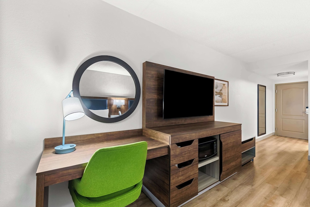 Hampton Inn Chattanooga North Ooltewah - photo 26