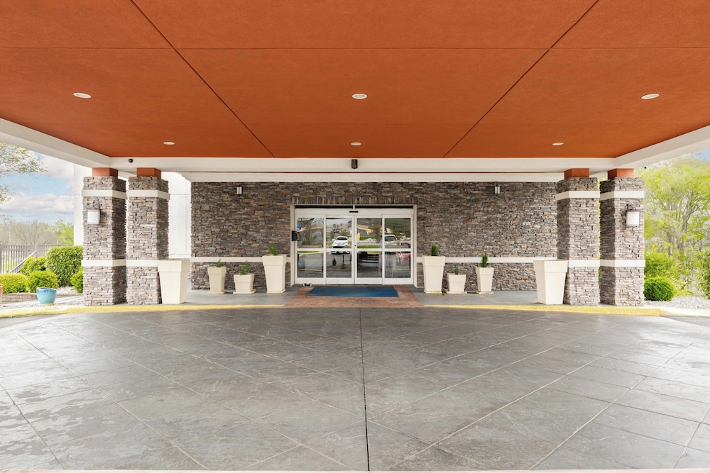 Holiday Inn Express Hotel & Suites Chattanooga Hixson by IHG - photo 83