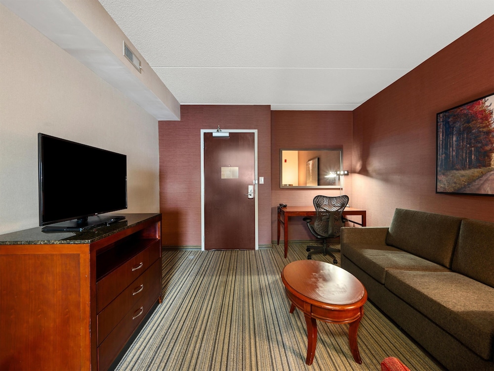 Hilton Garden Inn Winchester - photo 22