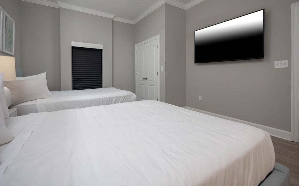 Phoenix Gulf Towers 1607 3 Bedroom Condo - photo 10