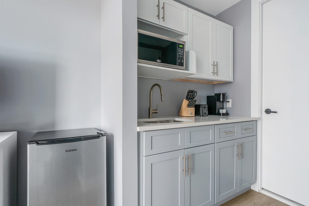 Global Luxury Suites at The Arches - photo 61