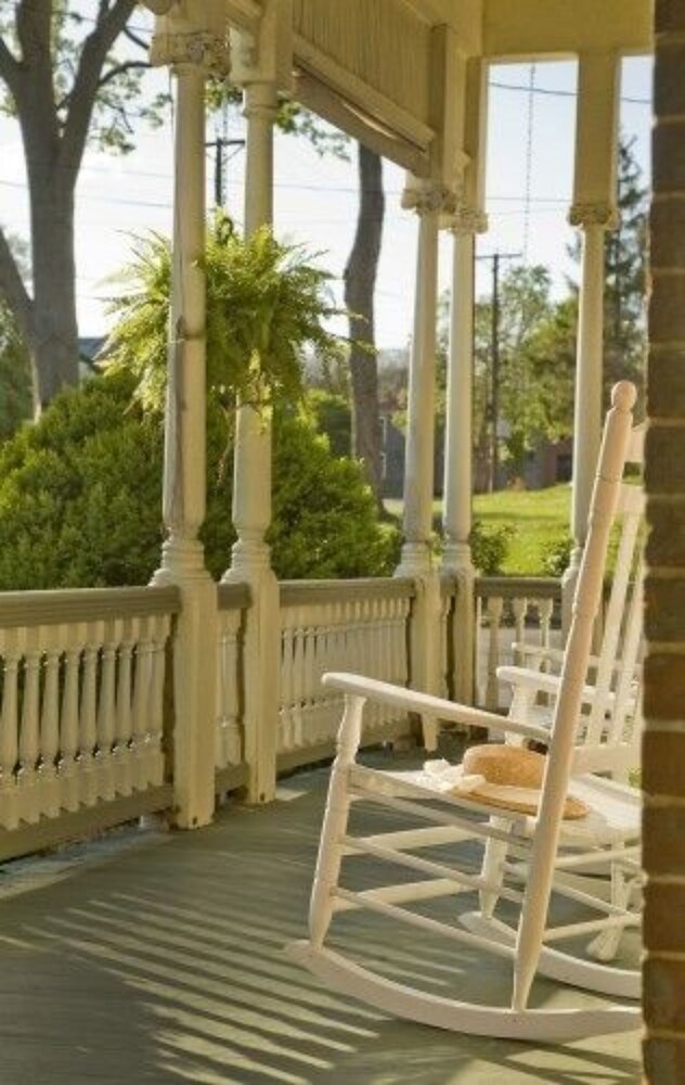 The Carriage House Inn Bed & Breakfast - photo 38