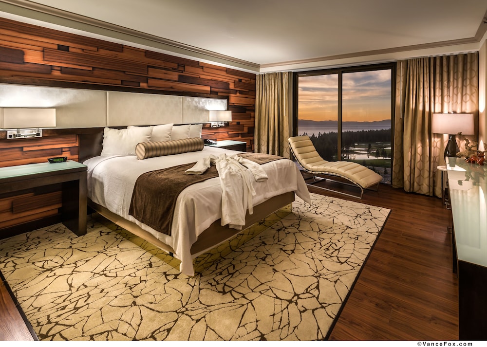 Bally's Lake Tahoe - photo 10