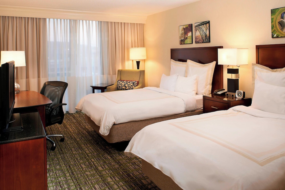 Charleston Marriott Town Center - photo 9