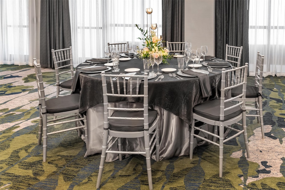 Embassy Suites by Hilton Fort Myers Estero - photo 58