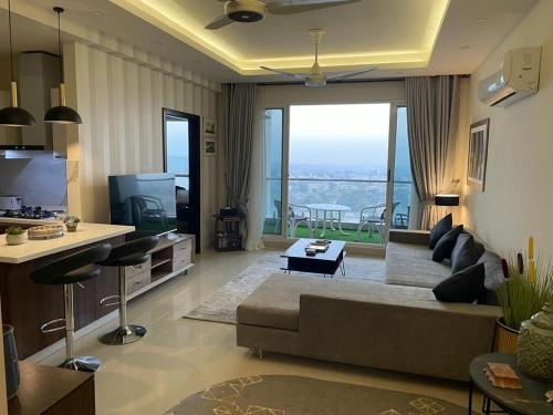 2 Bed Room Suite Elysium Tower Opp Centaurus Mall Islamabad in Islamabad, Pakistan