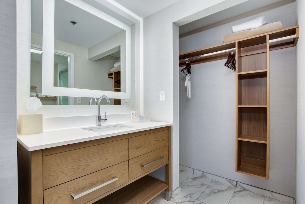 Homewood Suites by Hilton Louisville East - photo 39
