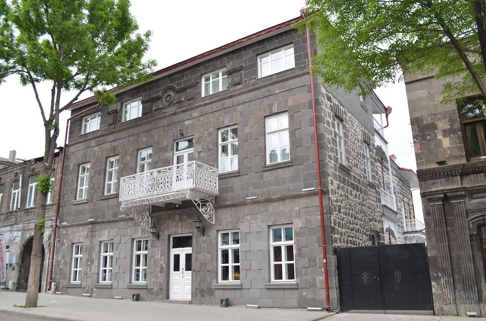 Qrista Managed by Dedeman - carbon neutral hotel in Kars