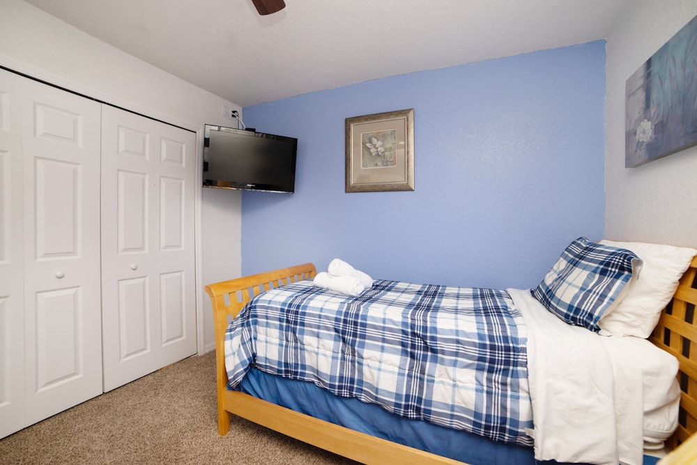 204Glen - photo 8
