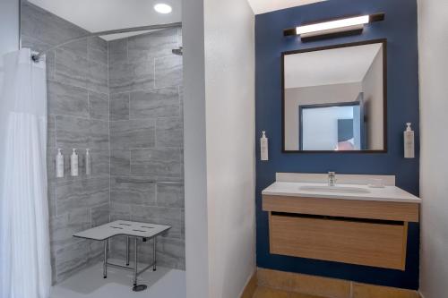 Spark by Hilton Montgomery EastChase - photo 31