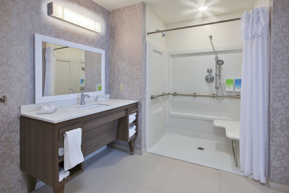 Home2 Suites By Hilton West Bloomfield Detroit - photo 13
