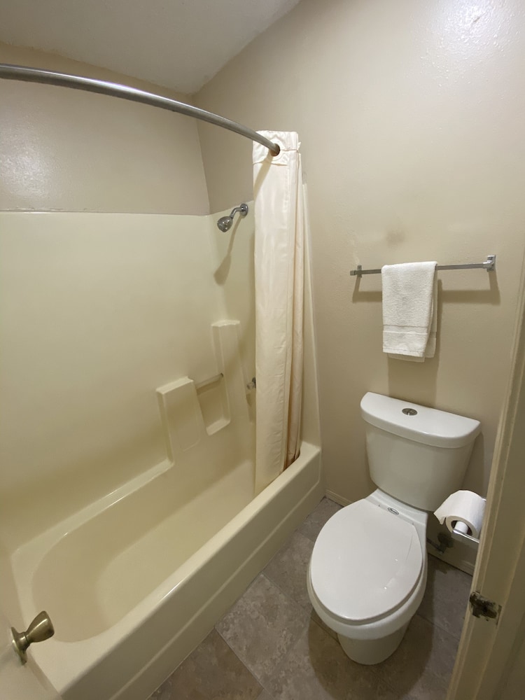 Century inn motel - photo 20