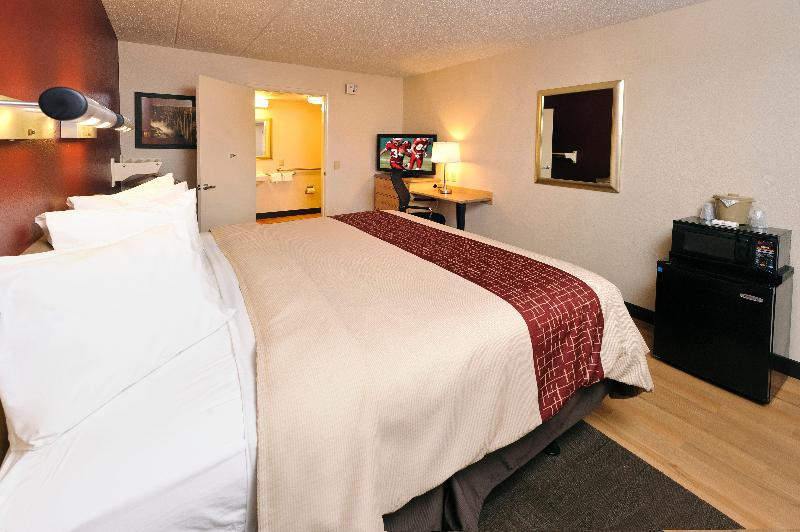 Red Roof Inn Parkersburg - photo 6