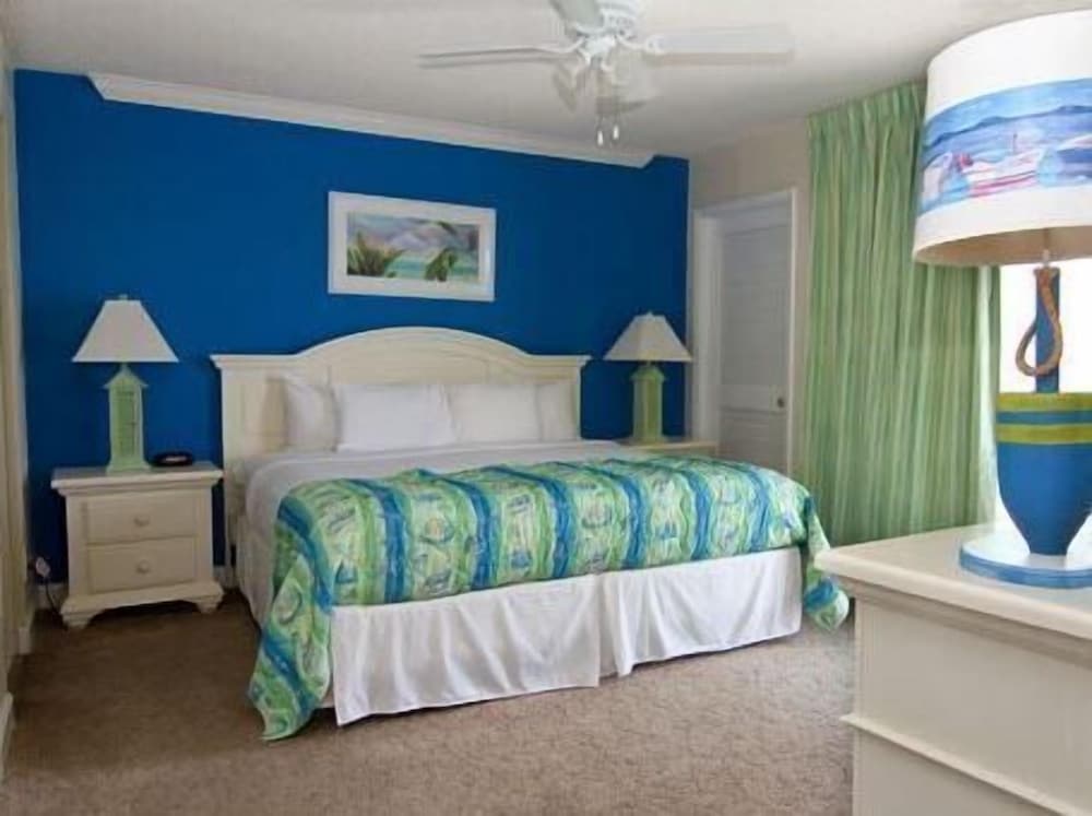 Landmark Holiday Beach - photo 6