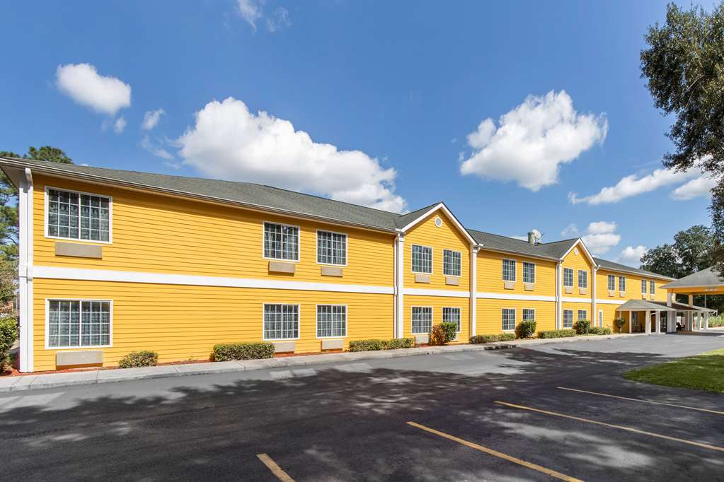 Quality Inn Kingstree - photo 2