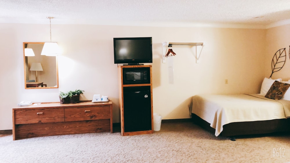 Covered Wagon Motel - photo 15