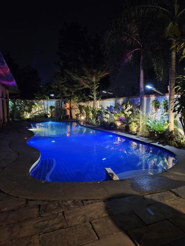 Nirvana Pool Villa 2 — 4-Star Luxury Hotel in Nong Prue, Thailand