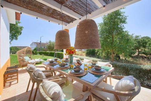 Peaceful Villa by Melides w Pool by TimeCooler — 4-Star Luxury Hotel in Santiago Do Cacem, Portugal