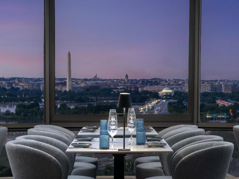 DoubleTree by Hilton Washington DC Crystal City - photo 47