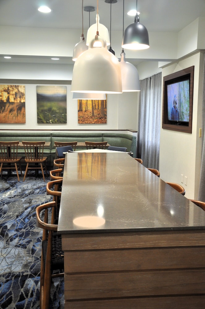 Fairfield Inn & Suites Jacksonville Airport - photo 24
