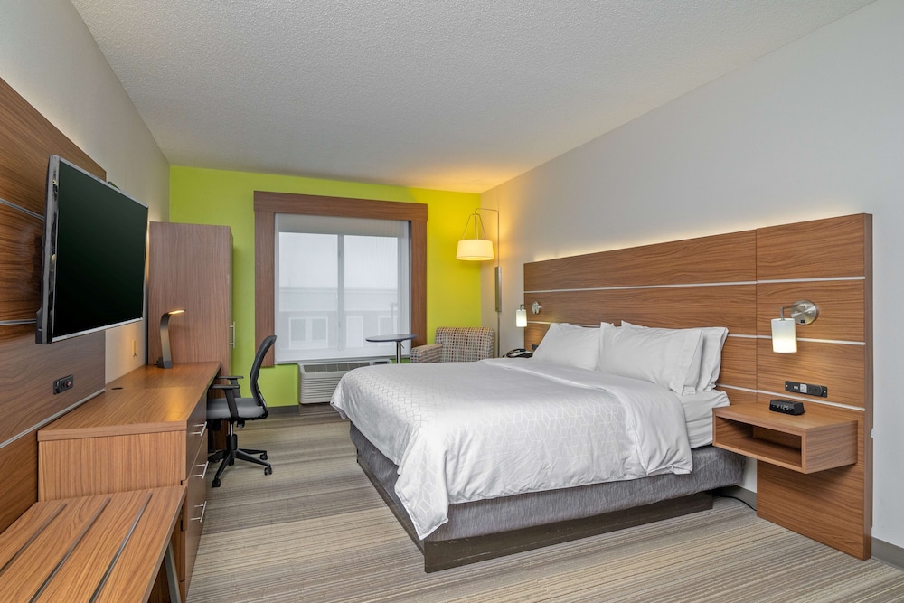 Holiday Inn Express Hotel & Suites Woodbridge by IHG - photo 6