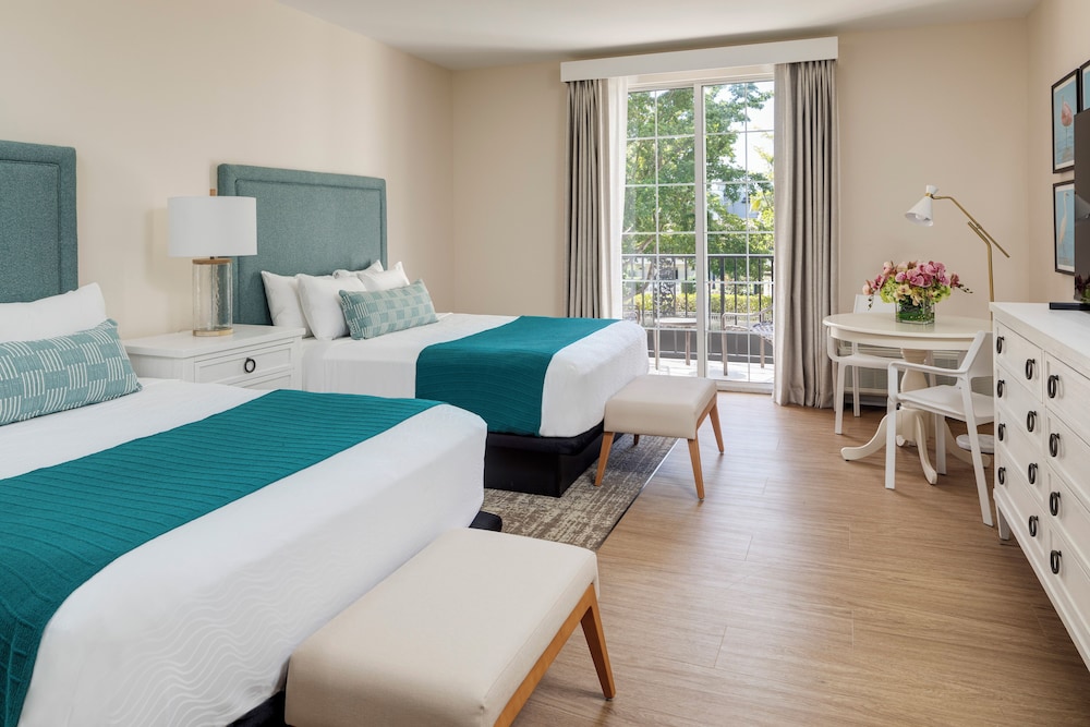 The Capri Inn - photo 11