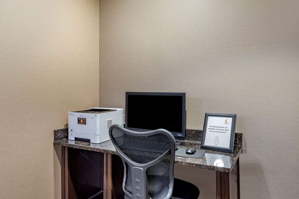 Comfort Inn Syosset Long Island - photo 30