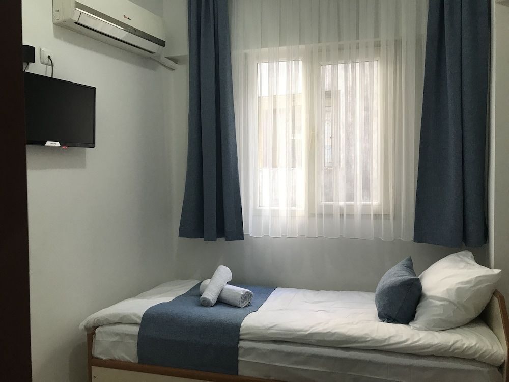 Zeytin Otel Edremit — Edremit