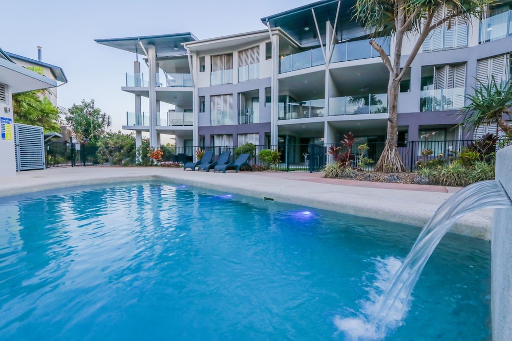 Apartment 409 Pavillions on 1770 — 4-Star Luxury Hotel in Agnes Water, Australia