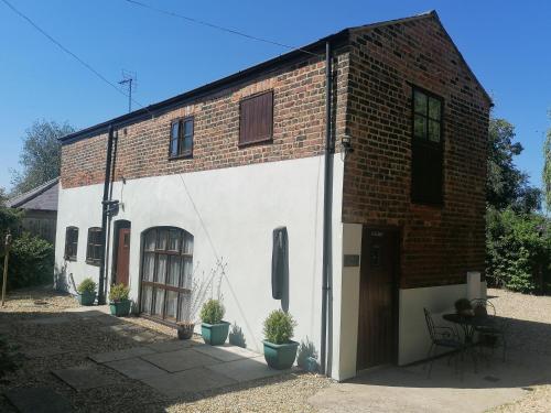 The Barn - carbon neutral hotel in Spalding