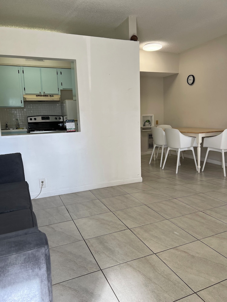 Dee Jay Beach Resort - photo 2