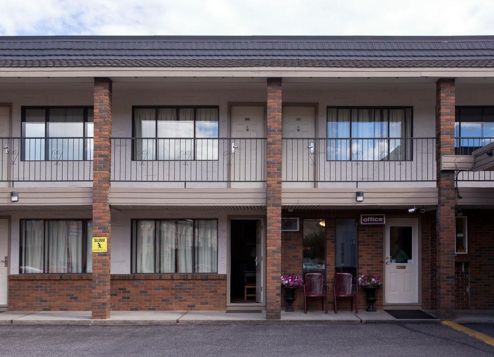 Town & Country Motel — hotel in Kelowna