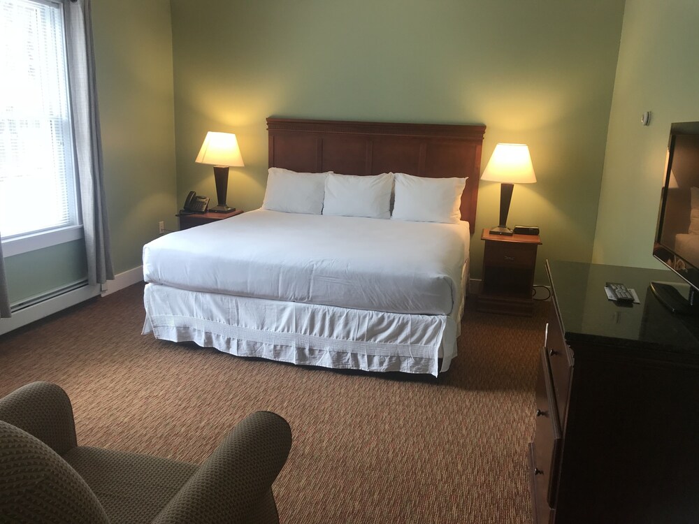 The Admiral's Inn Resort - photo 6