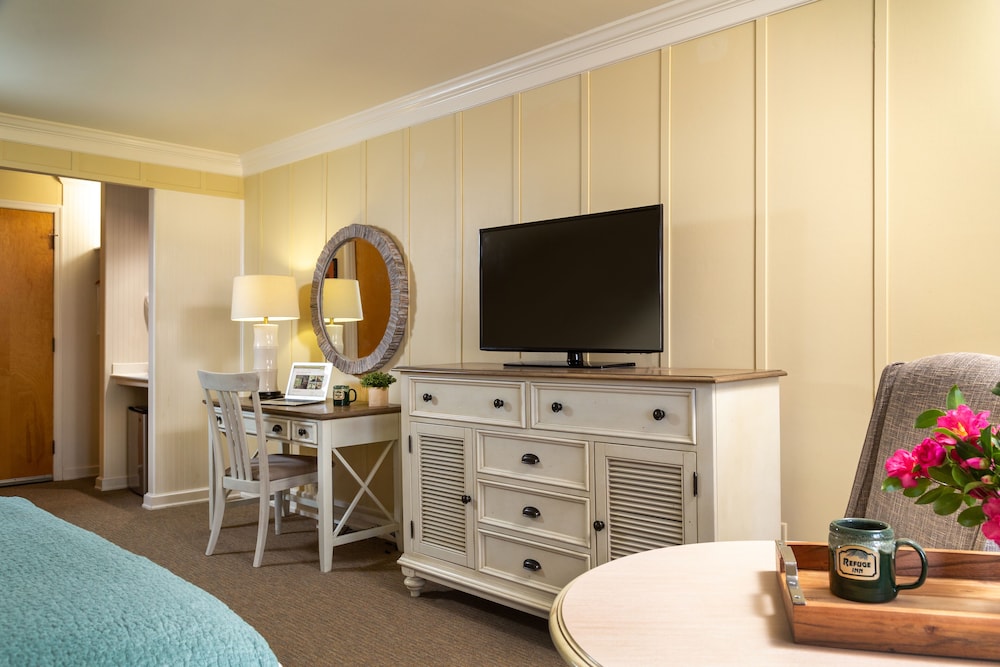 Refuge Inn - photo 7