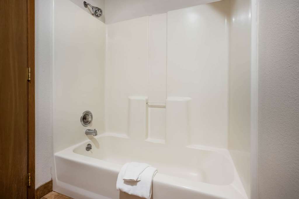 La Quinta Inn by Wyndham Bend - photo 24