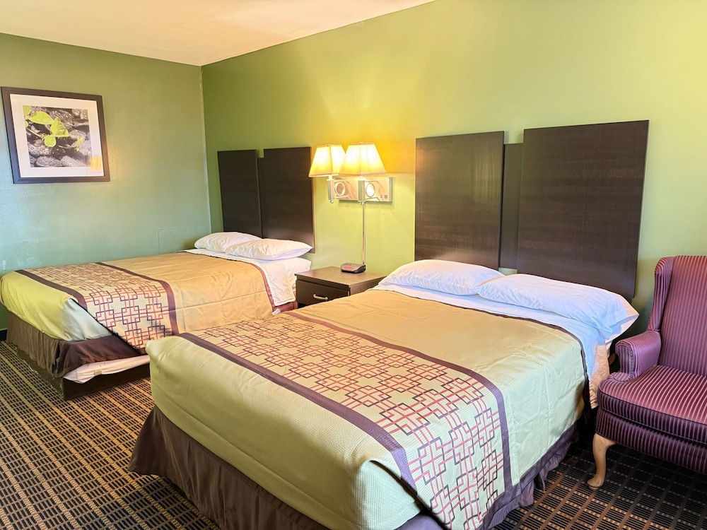 Relax Inn - photo 16