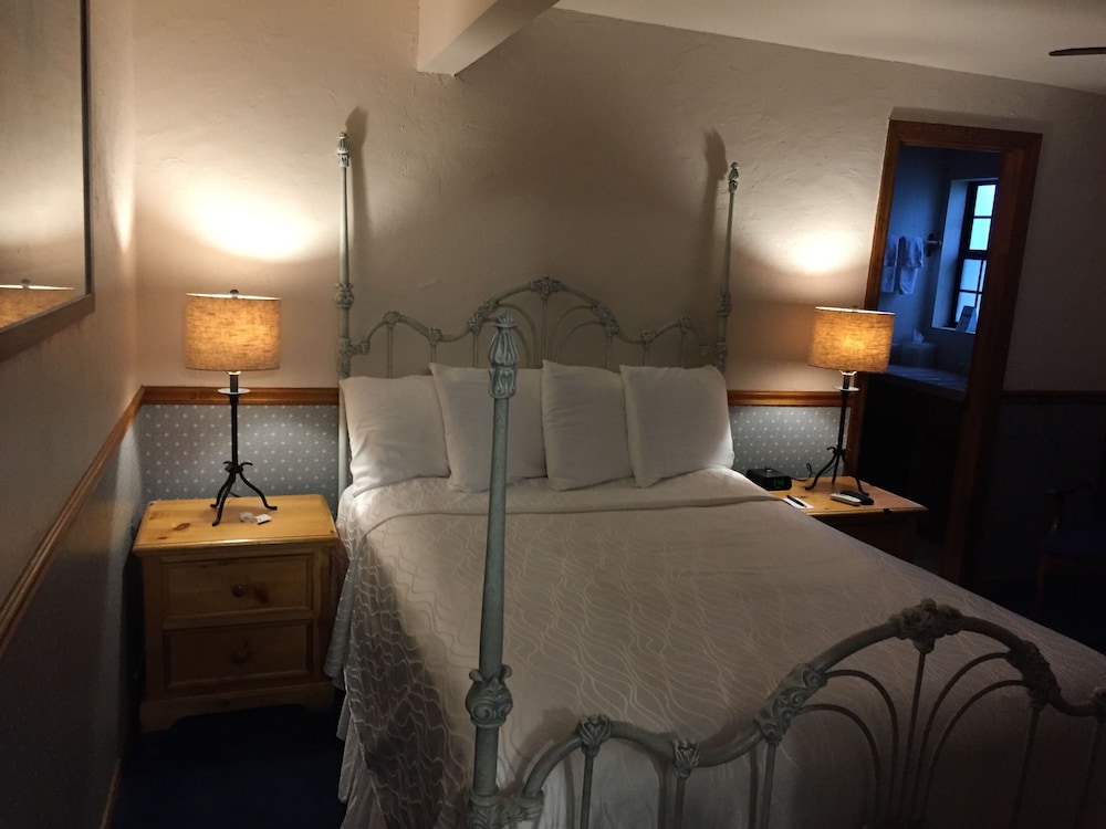 Seacrest Inn - photo 17
