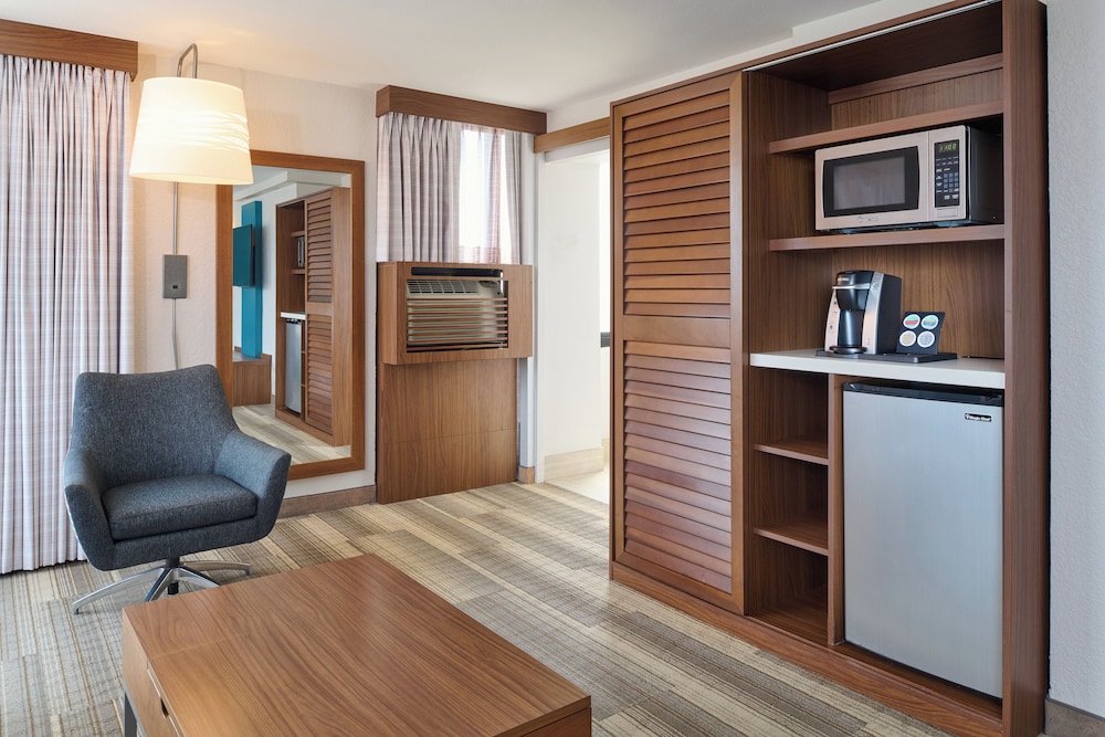 Holiday Inn Express Waikiki by IHG - photo 10